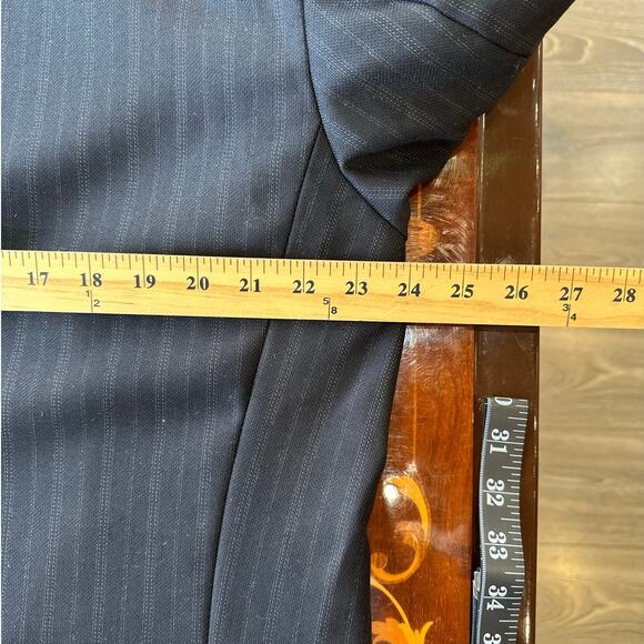 Hugo Boss 2 Piece Suit - Picture 10 of 12